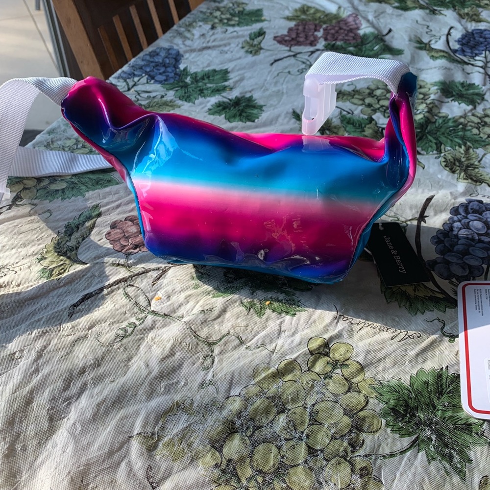 Fanny pack - Picture 2 of 2
